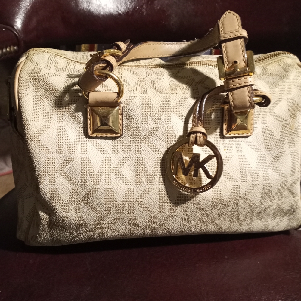 COPY - Women Michael Kors handbag